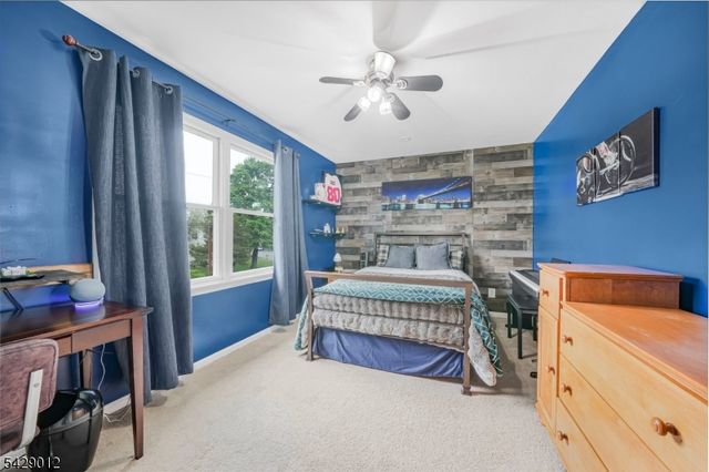 30 Oakley Way, Wayne Twp., NJ 07470
