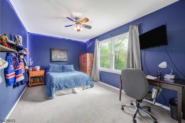 30 Oakley Way, Wayne Twp., NJ 07470