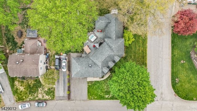 30 Oakley Way, Wayne Twp., NJ 07470