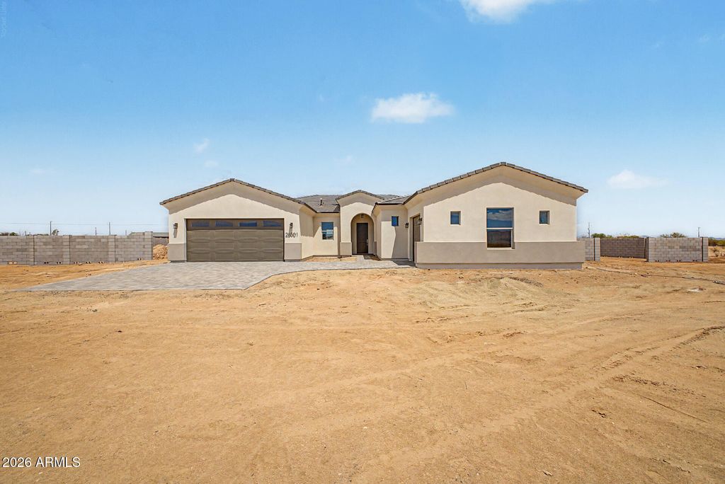 26501 N 241 Avenue, Wittmann, AZ 85361 — exterior