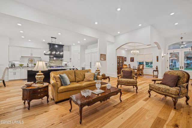 97 Western Trace, Beaufort, SC 29907