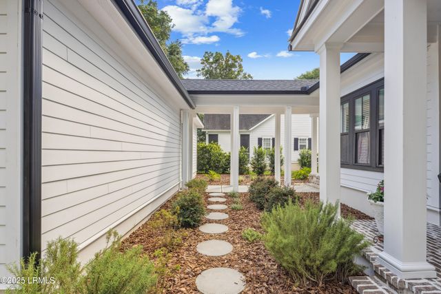 97 Western Trace, Beaufort, SC 29907