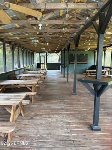 97 Western Trace, Beaufort, SC 29907