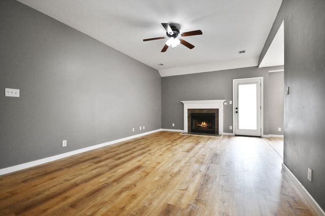 400 Zurich Court, Clarksville, TN 37040