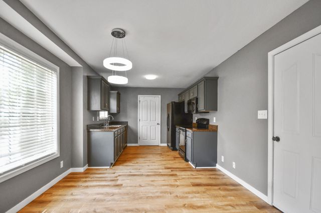 400 Zurich Court, Clarksville, TN 37040
