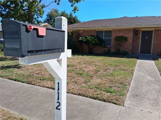 112 Lamplite Lane, Sinton, TX 78387