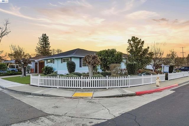 4022 4022 Silver St, Pleasanton, CA 94566