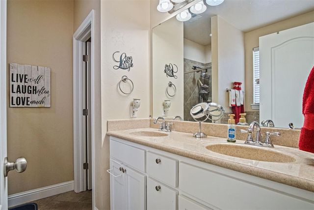 117 Chardonnay Lane, Norman, OK 73071