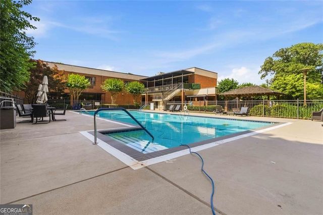 300 Johnson Ferry Road NE B609, Sandy Springs, GA 30328