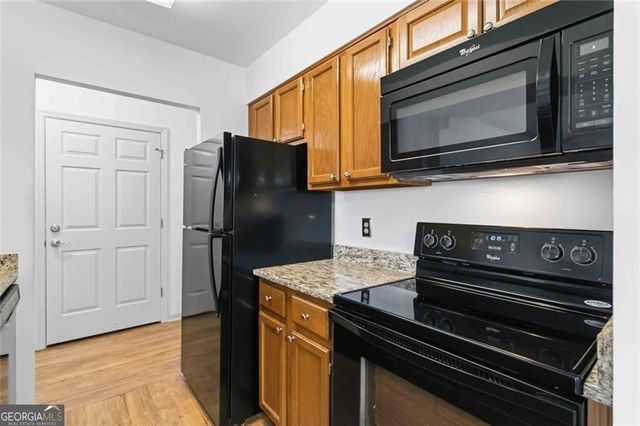 300 Johnson Ferry Road NE B609, Sandy Springs, GA 30328