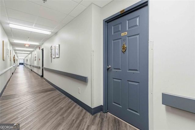 300 Johnson Ferry Road NE B609, Sandy Springs, GA 30328