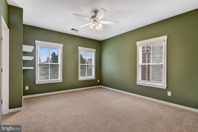 12035 INFANTRY LN, Bristow, VA 20136