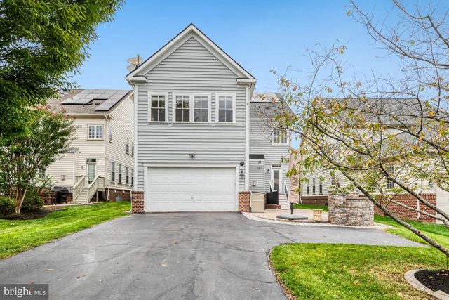 12035 INFANTRY LN, Bristow, VA 20136