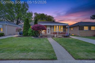 20819 Revere Street, St. Clair Shores, MI 48080