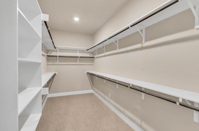 129 Birkshire DR, Georgetown, TX 78626