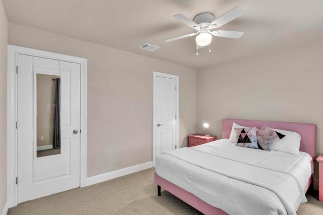 129 Birkshire DR, Georgetown, TX 78626