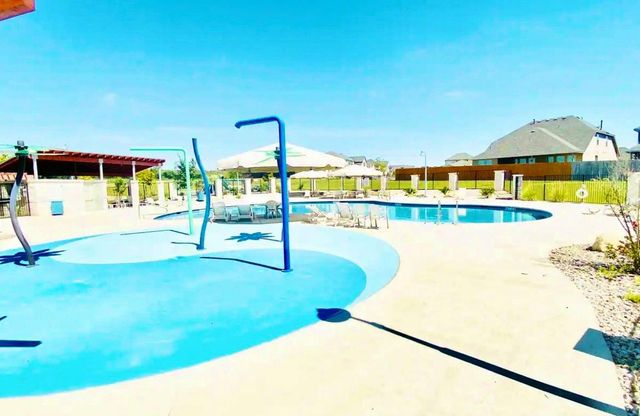 129 Birkshire DR, Georgetown, TX 78626
