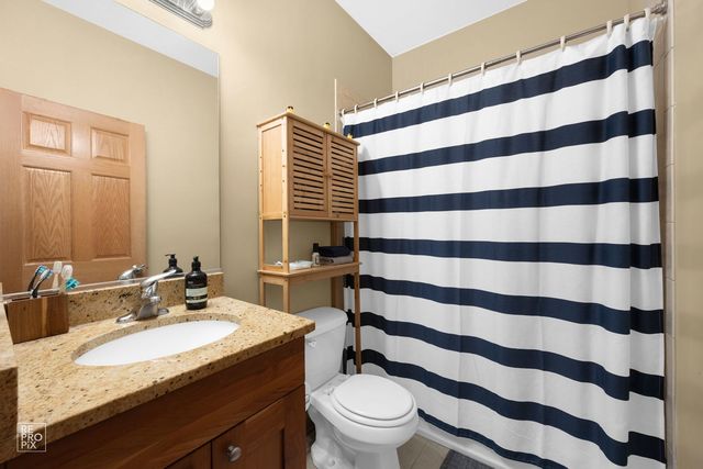 3301 S Michigan Avenue 3, Chicago, IL 60616