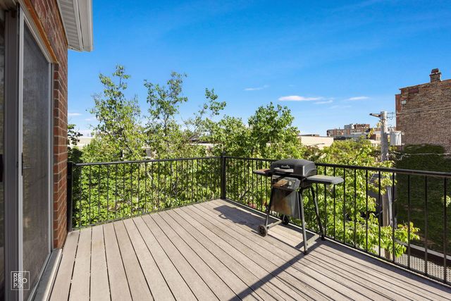 3301 S Michigan Avenue 3, Chicago, IL 60616