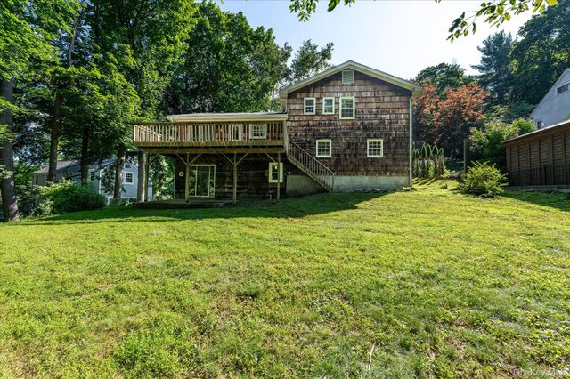 45 Laurelton Road, Mount Kisco, NY 10549