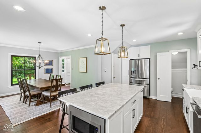 4200 E 71st Street, Indianapolis, IN 46220