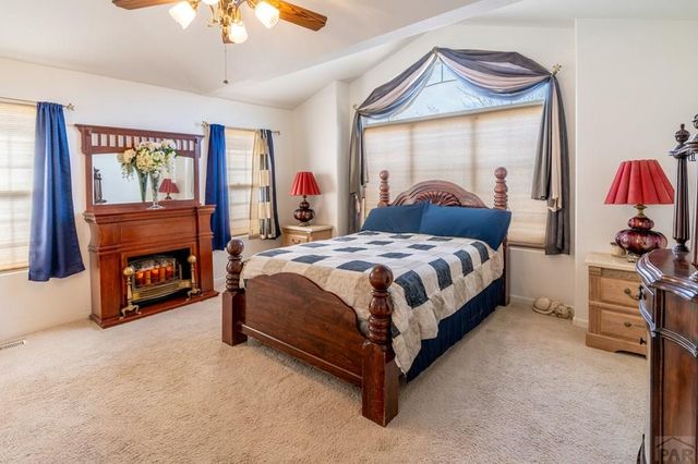 603 E Tanager Dr, Pueblo, CO 81007