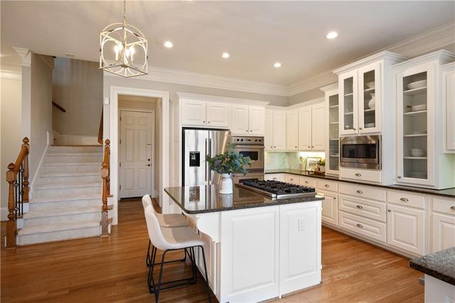 1325 Rolling Links Drive, Alpharetta, GA 30004