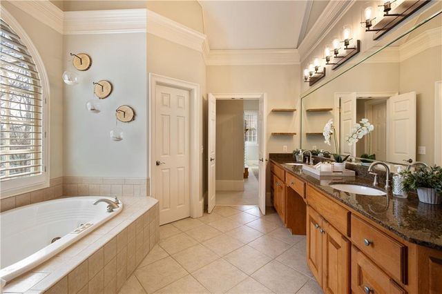 1325 Rolling Links Drive, Alpharetta, GA 30004