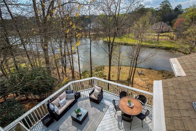 1325 Rolling Links Drive, Alpharetta, GA 30004