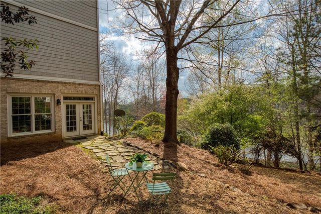 1325 Rolling Links Drive, Alpharetta, GA 30004