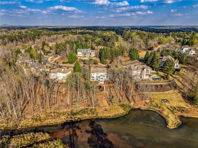 1325 Rolling Links Drive, Alpharetta, GA 30004