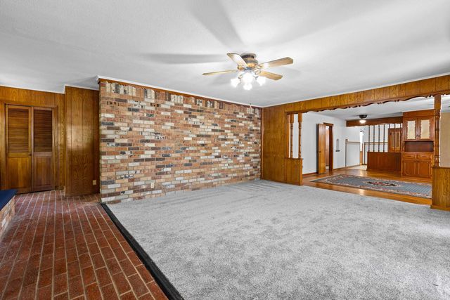 2104 Karnack Highway, Marshall, TX 75670