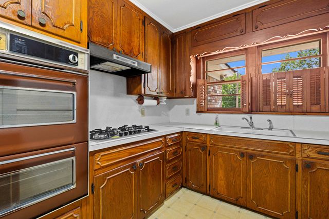 2104 Karnack Highway, Marshall, TX 75670