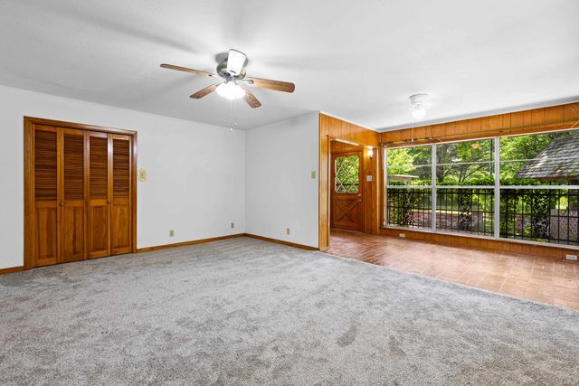 2104 Karnack Highway, Marshall, TX 75670