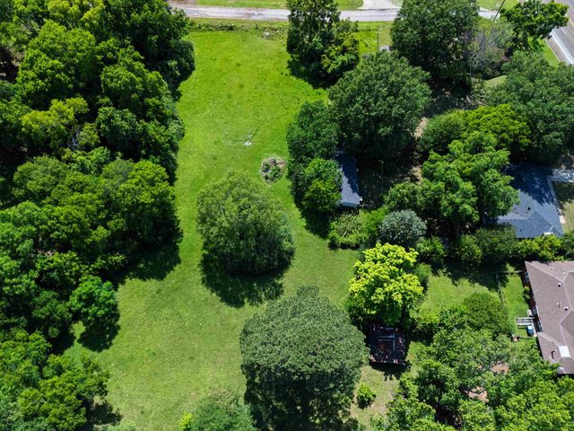 2104 Karnack Highway, Marshall, TX 75670