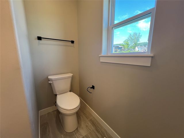 1415 Legend Drive, Tiffin, IA 52340
