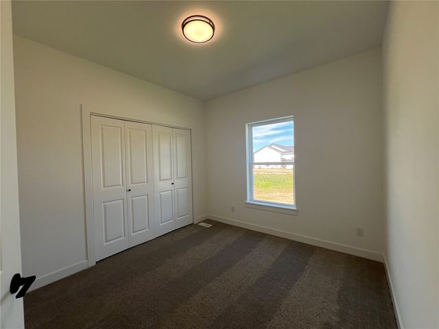 1415 Legend Drive, Tiffin, IA 52340