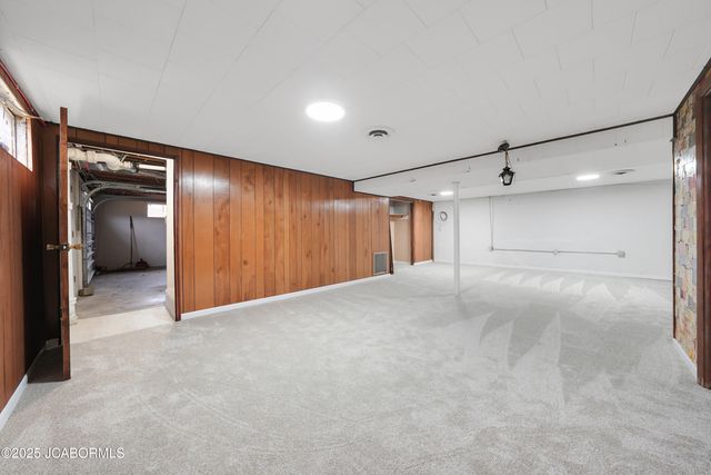 321 ARDEN DRIVE, Jefferson City, MO 65109