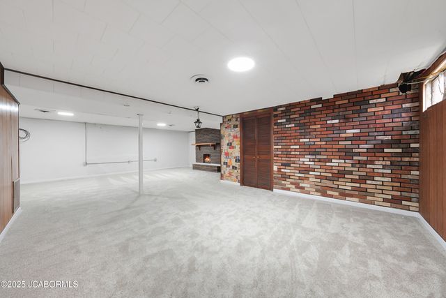 321 ARDEN DRIVE, Jefferson City, MO 65109