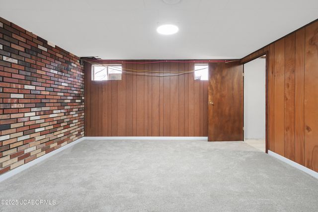 321 ARDEN DRIVE, Jefferson City, MO 65109