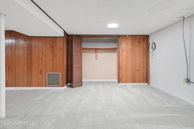 321 ARDEN DRIVE, Jefferson City, MO 65109