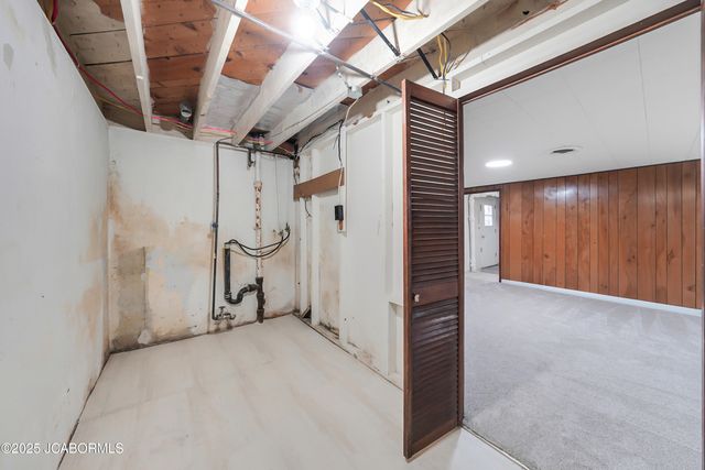 321 ARDEN DRIVE, Jefferson City, MO 65109