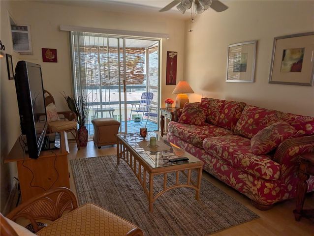 1830 RESTFUL DRIVE M-33, Bradenton, FL 34207