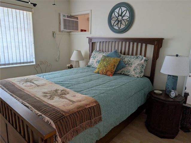 1830 RESTFUL DRIVE M-33, Bradenton, FL 34207