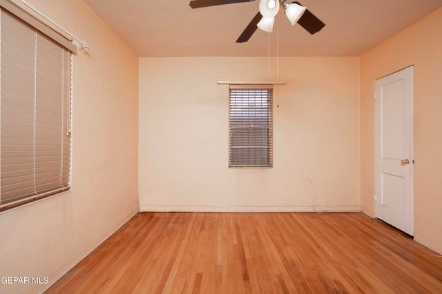 2531 COPPER Avenue, El Paso, TX 79930