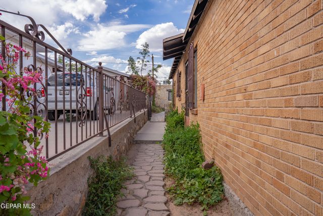 2531 COPPER Avenue, El Paso, TX 79930