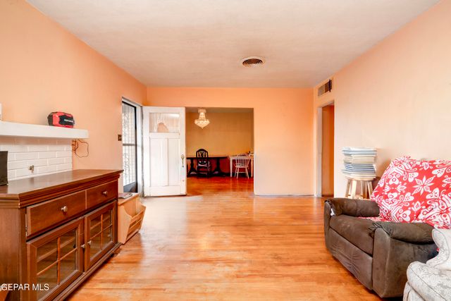2531 COPPER Avenue, El Paso, TX 79930