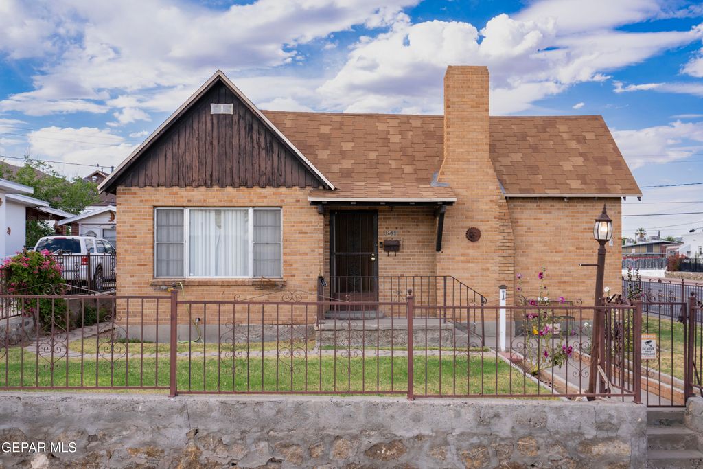 2531 COPPER Avenue, El Paso, TX 79930
