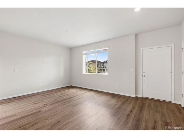 24226 E 53rd Dr, Aurora, CO 80019
