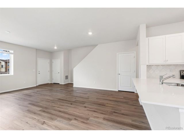 24226 E 53rd Dr, Aurora, CO 80019